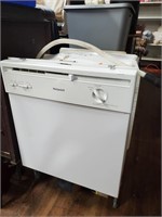 Hotpoint Dishwasher-Works