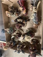 BOYDS BEARS AND FRIENDS FIGURINES