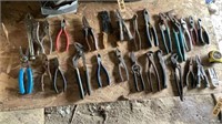 Vise Grips, Pliers Cutters, Needle Nose, wire