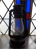 No 22 Reliable Lantern 15"