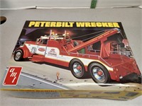 AMT Peterbilt wrecker model kit 1/25th scale