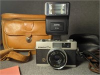 Vintage Konica C35 Camera & Sunpak Flash w/ Cade
