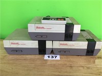 FOR PARTS - LOT OF 3 NES