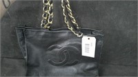 BLACK CHANEL TOTE WITH CHAIN HANDLE