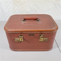 Leather Aero Pak Suitcase w/ Projector Supplies