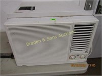 USED KENMORE 220 VOLT WINDOW AC UNIT