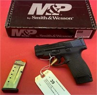 Smith & Weson M&P 45 Shield .45 auto Pistol