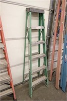 8' A Frame Ladder