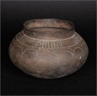Pre Columbian Olmec Pottery Terracotta Jar