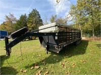 2004 26' CATTLE TRAILER, 21,000 GVWR