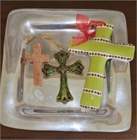 Lot of crosses and tray