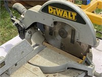 Dwalt Miter Saw