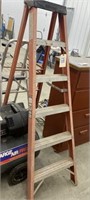 Fiberglass Step Ladder by Davidson 6ft