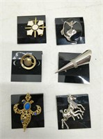 6 lovely brooches