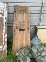 ANTIQUE WOOD DOOR