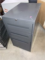 3 Drawer Rolling Metal File Cabinet