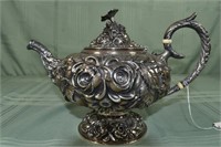 Stieff Sterling Hand Chased repousse #900 tea pot,