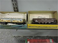 Athearn Boxes with CN  & PT Barnum Cars