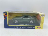 Mazda Rx-7 1:24 die-cast replicas motor