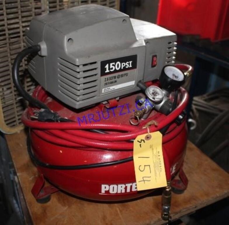 Porter Cable 150PSI Port Air Compressor - Works