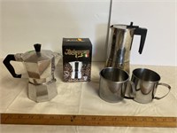 Stovetop espresso coffee makers & 2 metal cups