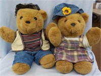 Pair of Stuffed Boy/Girl Teddy Bears Clean