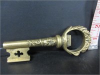 VINTAGE BRASS KEY BOTTLE OPENER-CORKSCREW