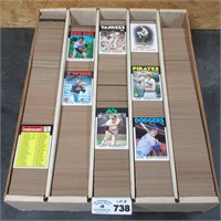 Assorted 1986 Topps Baseball Cards