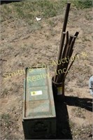MILITARY AMMO BOX WITH TIRE SPADES