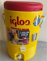 W - IGLOO WATER DISPENSER (G306)