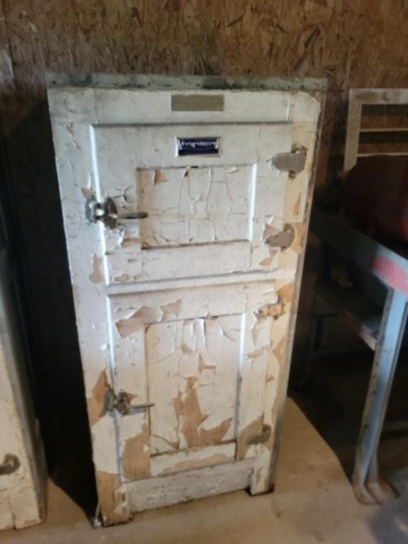 Vintage Frigidaire Ice Box