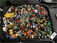 Large Amount Of LEGO Parts & Pieces.