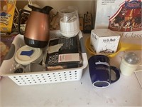 Kitchen lot with pampered chef