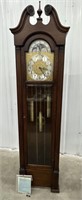 (L) Colonial Of Zeeland Grandfather’s Clock With