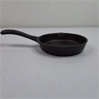 6.5 INCH WAGNER'S CAST IRON SKILLET