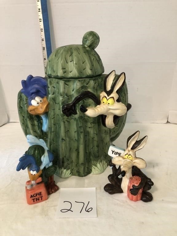 Warner Bros cookie jar & S/P, Road Runner, Coyote