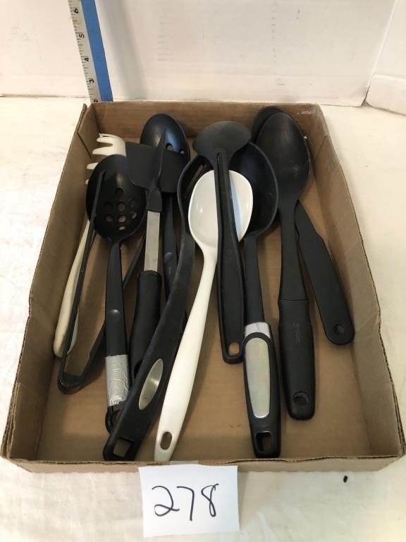 Plastic cooking utensils