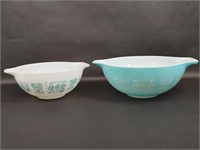 Pyrex Amish Butterprint Cinderella Turquoise Dish