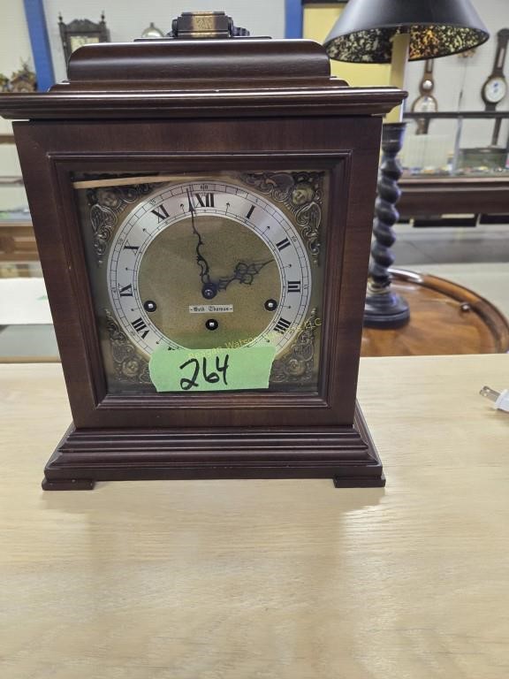 Seth Thomas bracket clock with key working. 13t