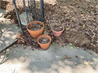 GROUP OF TERRACOTTA POTS