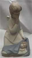 1977 Lladro #4635 Angel With Baby