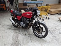 Kawasaki 650B MOMSFRI