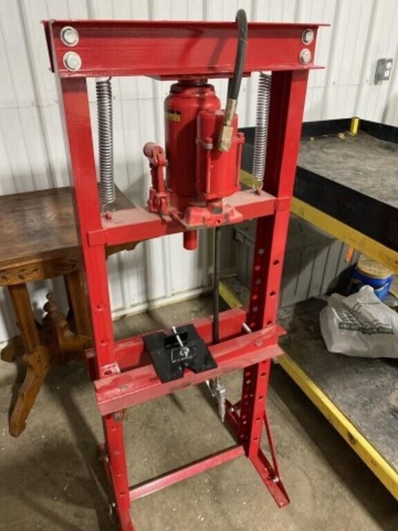 Air hydraulic bottle jack