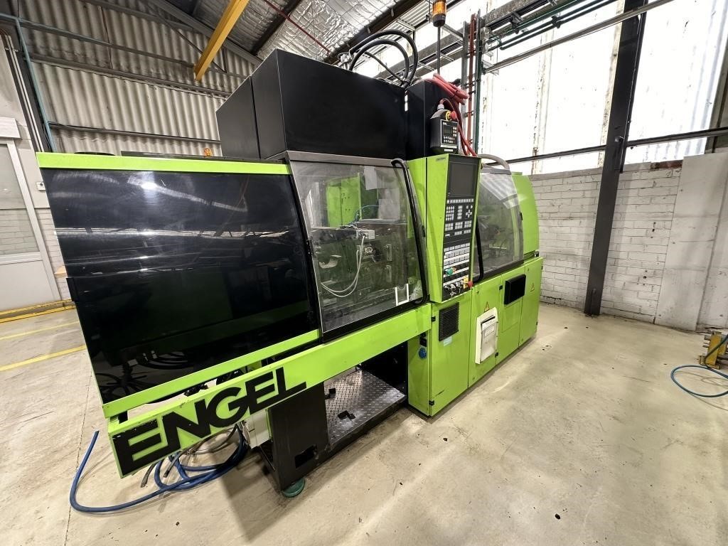 2003 Engel ES200/45HL Pro Series 45T Injection Mou