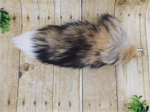 RED FOX TAIL TAXIDERMY