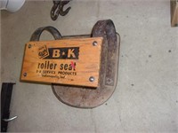 Roller Seat BK