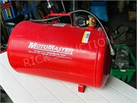 MotoMaster 10gal air tank