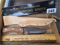 Gold Star Hunting Knife - new stock