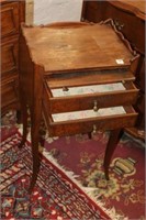 French 2 Drawer side Table w/ pull out