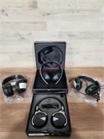 4 items - 1 HyperX headset, 1 Playstation